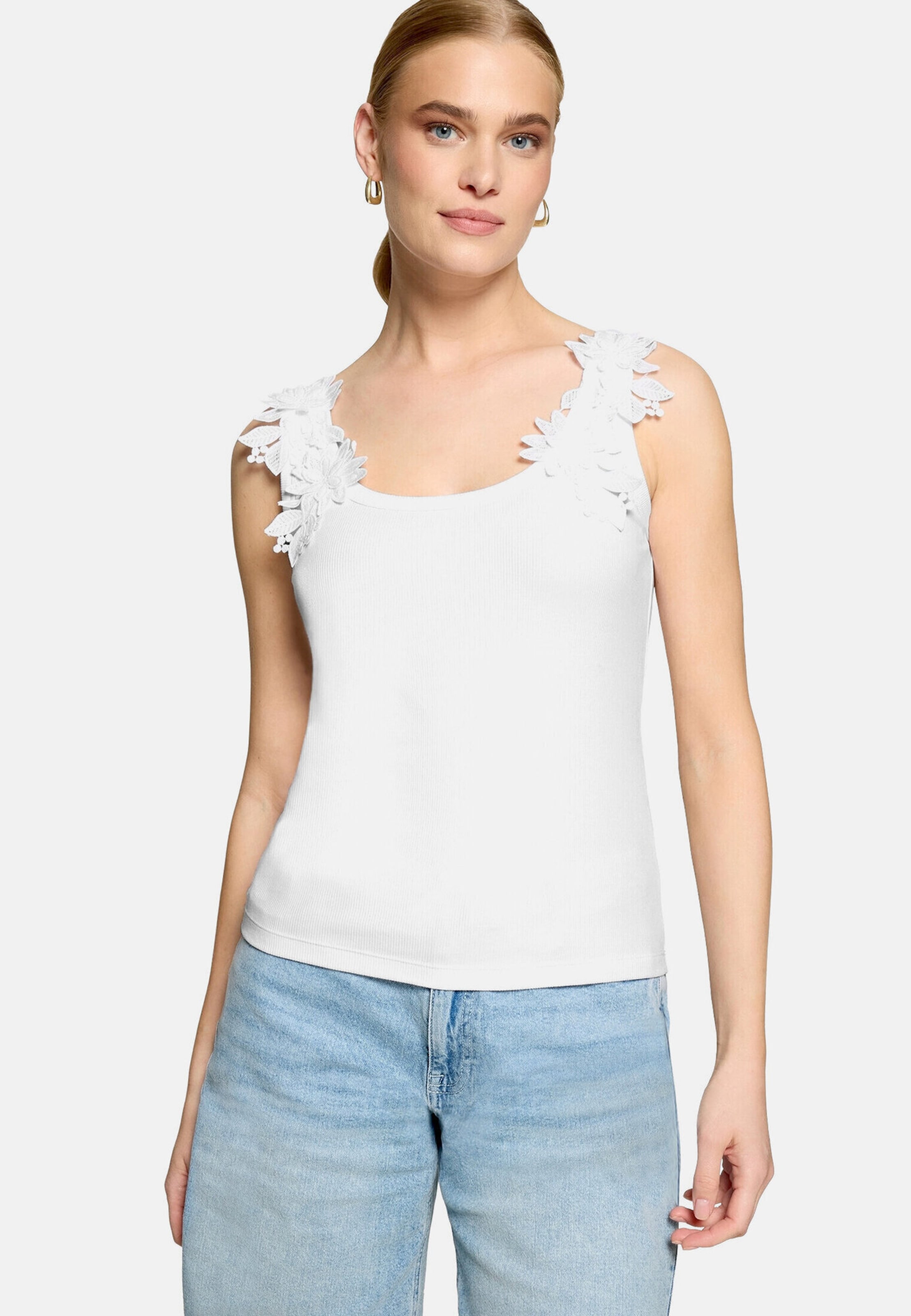 zero Top in White: front