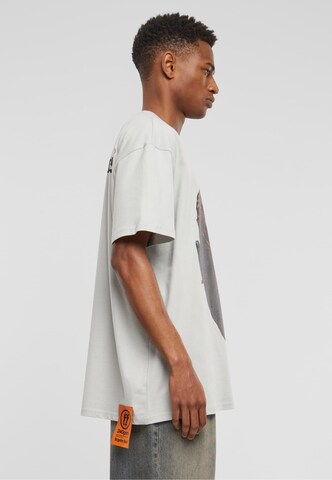 T-Shirt Forgotten Faces en gris