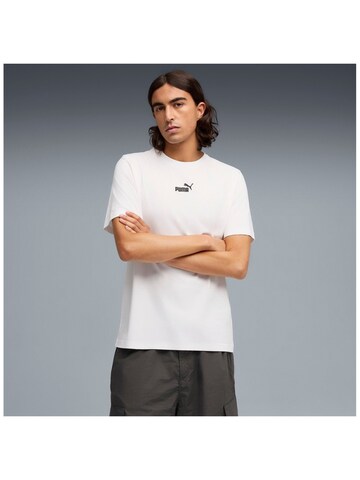 Maglietta 'Puma Ess Small No.1 Logo Centered Tee' di PUMA in bianco: frontale