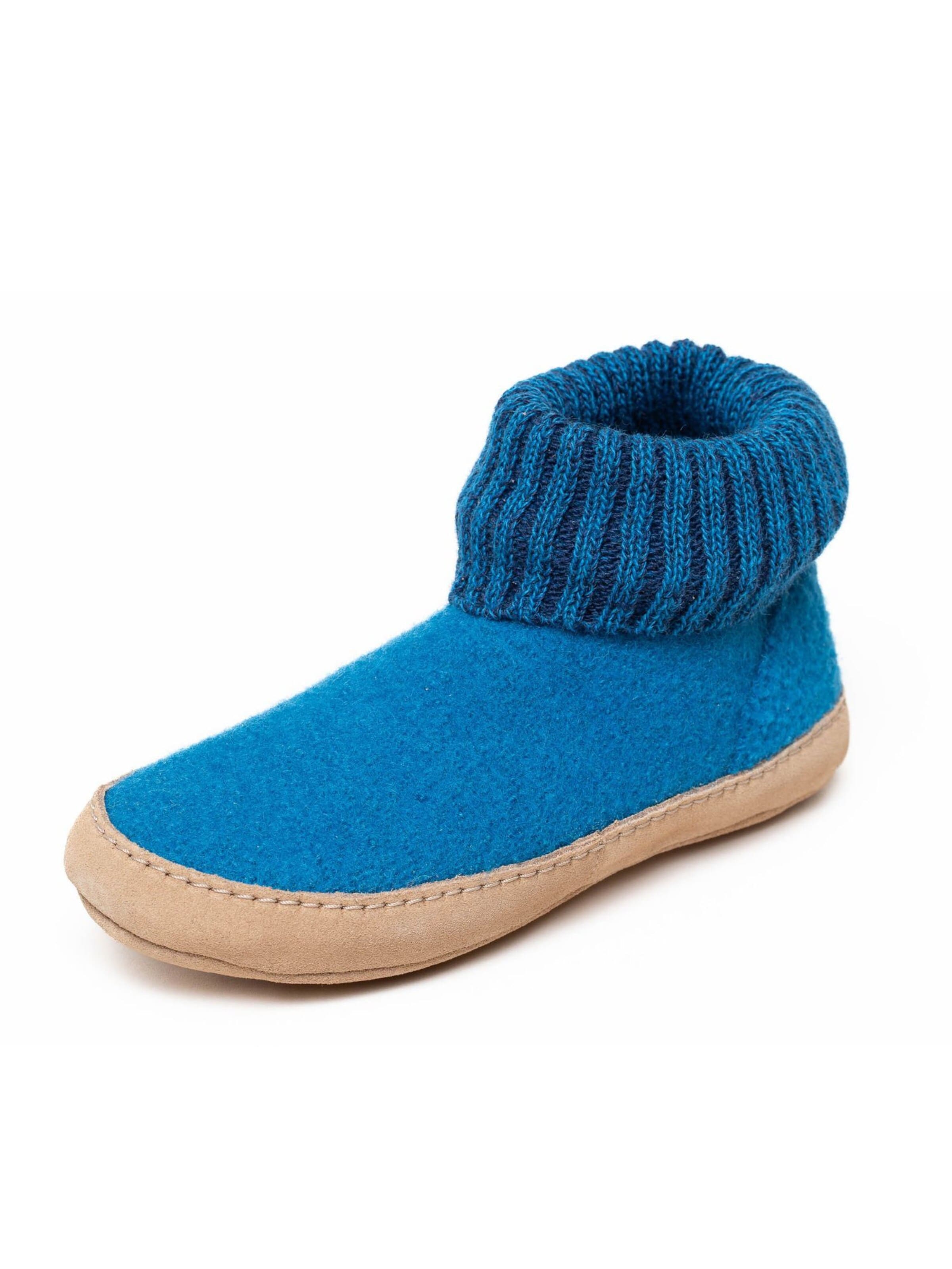 Gottstein Slippers 'Hüttenschuhe Dakota' in Blue: front
