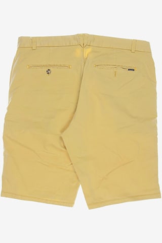 GARCIA Shorts in 35-36 in Yellow