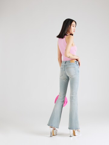 Monki Flared Jeans i blå