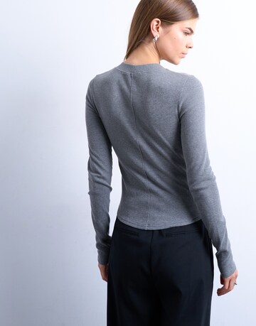 TOPSHOP Shirt 'BEA' in Grey