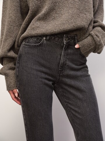 RÆRE by Lorena Rae Regular Jeans 'Falda' in Grijs
