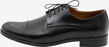 DreiMaster Klassik Lace-up shoe in Black: front