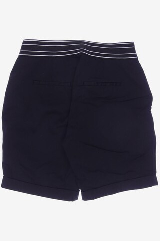 Reserved Shorts XS in Schwarz