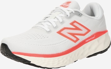 new balance Matalavartiset tennarit 'Evoz' värissä valkoinen: etupuoli
