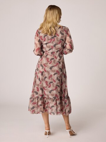 Quiosque Dress '4NU016' in Beige