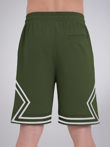 PANTONECLO Board shorts 'Pantoneclo Men’s Gym Shorts with Side Gaset' in Green