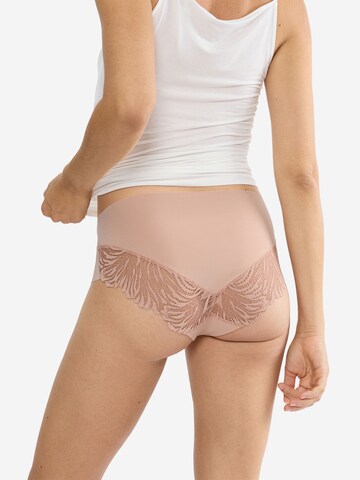 TRIUMPH Maxislip ' Red Label Pretty Micro ' in Beige