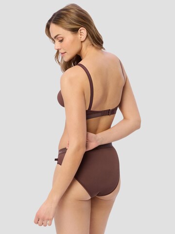 BeeDees Triangle Bra 'Soft-BH Microfun N ohne Bügel' in Brown