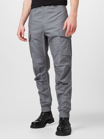 Tapered Pantaloni cu buzunare 'Combat' de la G-Star RAW pe gri: față