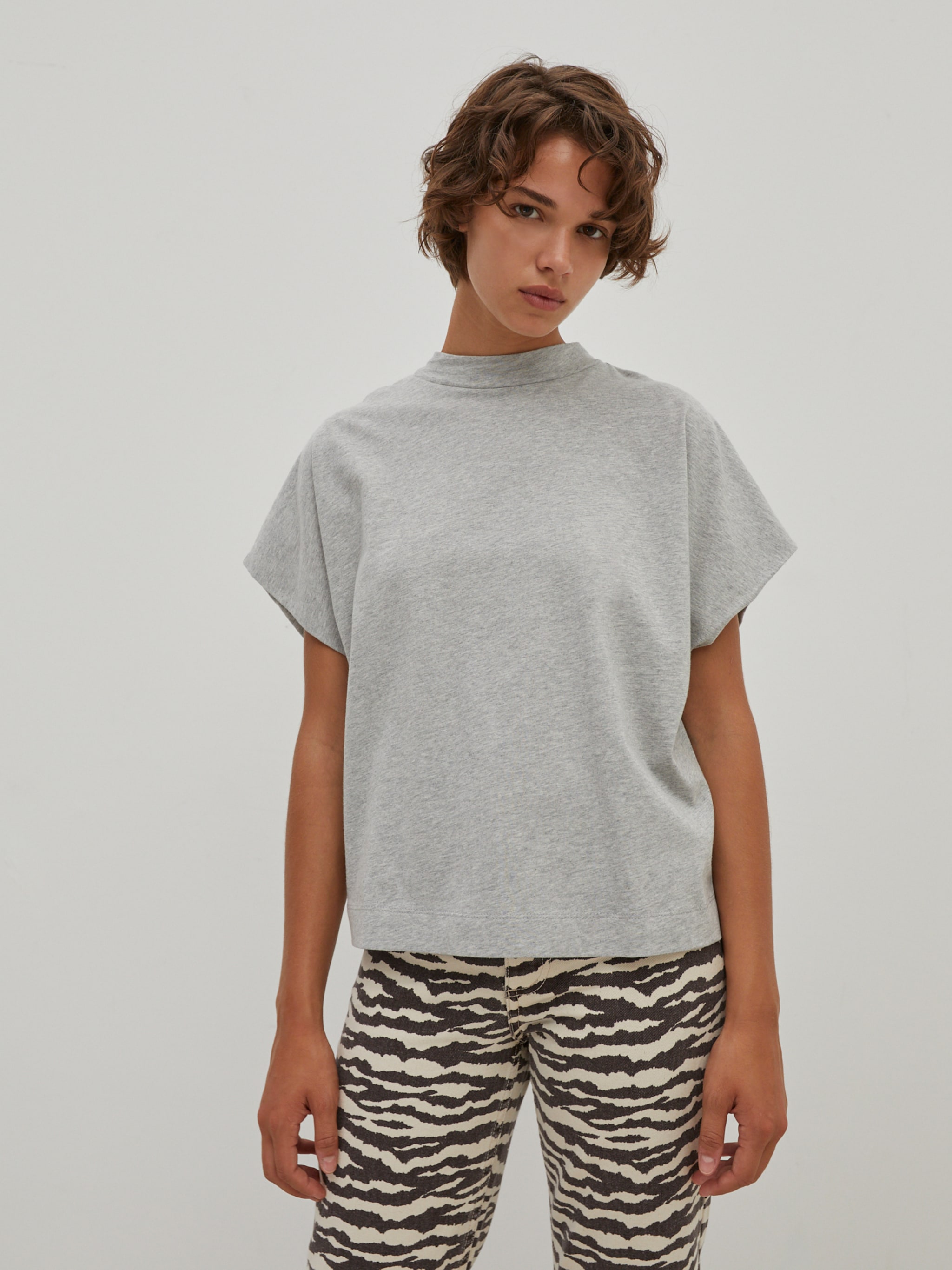 EDITED Producten Shirt 'Valentina' Grijs gemêleerd