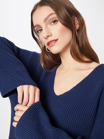 IVY OAK Sweater 'KEA' in Blue