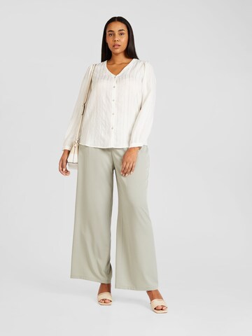 Chemisier 'CIBEN' Vero Moda Curve en blanc