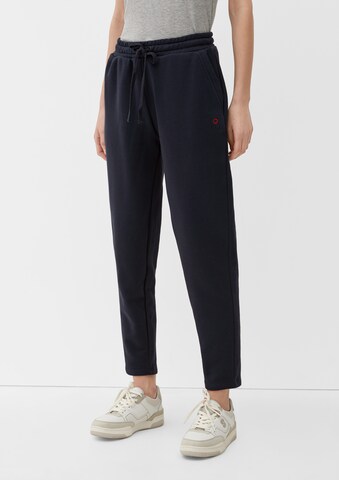 s.Oliver Tapered Pants in Blue: front