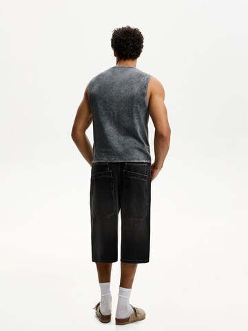 T-Shirt Bershka en gris
