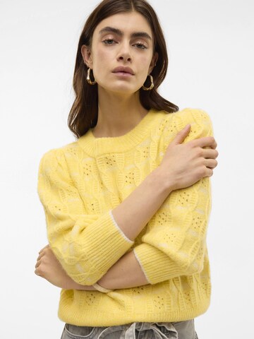 Pull-over 'VMNewleonor' VERO MODA en jaune