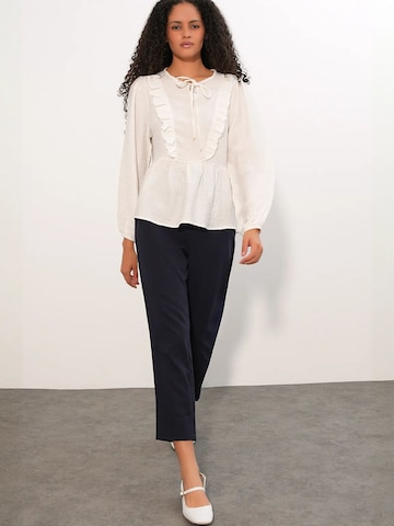 Bigdart Blouse in White