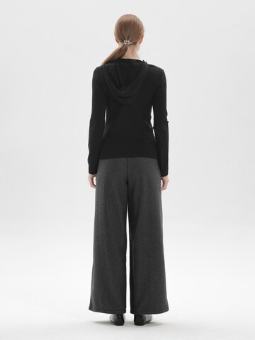 TorWeit Knitted Top 'Black Hooded Knit Top' in Black