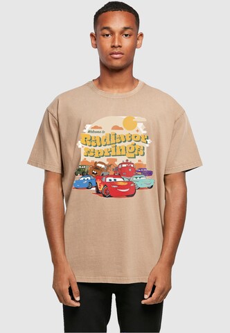 ABSOLUTE CULT Shirt 'Cars - Radiator Springs Group' in Beige: voorkant