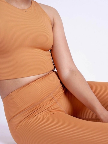 Girlfriend Collective Overdel 'Dylan' i orange