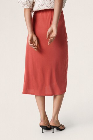 SOAKED IN LUXURY Skirt 'Colissa' in Red