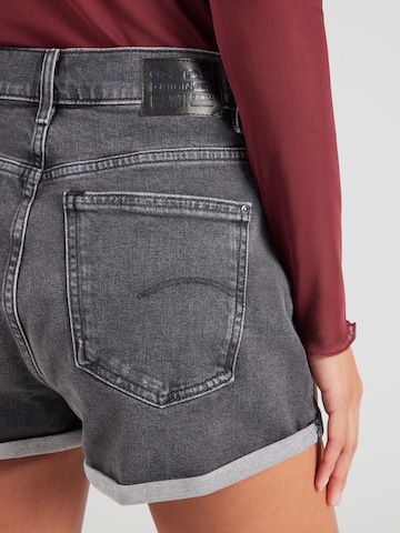 G-STAR Štandardný strih Džínsy 'Tedie' - Sivá