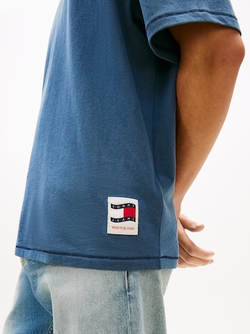 Tommy Jeans Koszulka '90S ' w kolorze niebieski