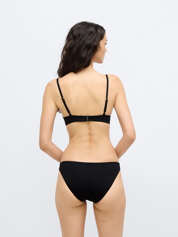 Calvin Klein Swimwear Σλιπ μπικίνι σε μαύρο