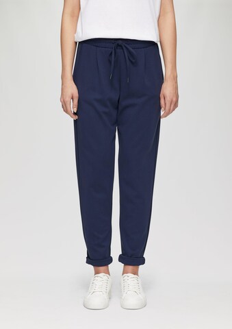 QS - Slimfit Pantalón plisado en azul: frente