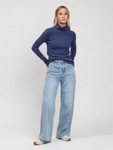 Influencer Pullover in Blau