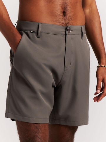 PROTEST Zwemshorts 'PRTJeremy' in Grijs