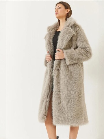 Manteau d’hiver Bianco Lucci en gris