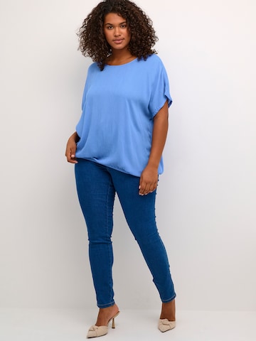 Camicia da donna 'Ami Stanley' di KAFFE CURVE in blu