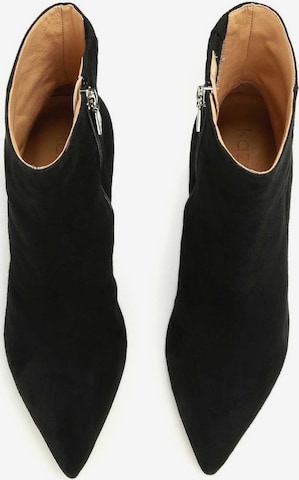 Kazar Booties in Black