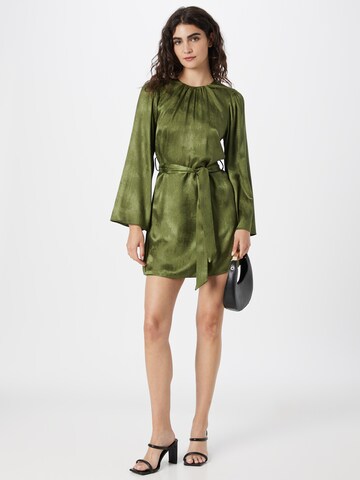 Rochie de la River Island pe verde