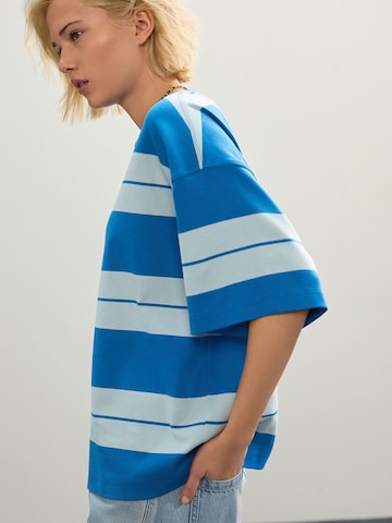 Tricou supradimensional de la Next pe albastru