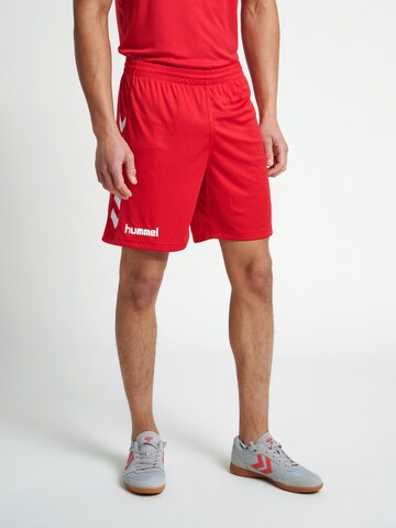 Hummel Regular Sportshorts 'Poly' in Rot: Vorderseite