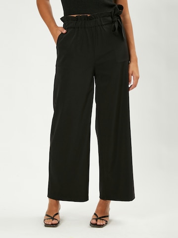 Influencer Wide leg Trousers 'Tie up' in Black: front