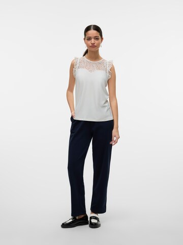 VERO MODA - Blusa 'MILLA' en blanco