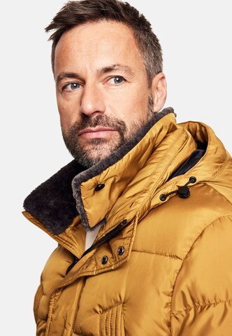 NEW CANADIAN Parka in Gold