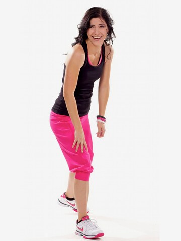 Effilé Pantalon de sport 'WBE5' Winshape en rose