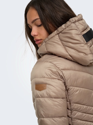 ONLY - Chaqueta de invierno 'ONLMIMI' en marrón