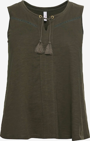 SHEEGO Top in Green: front