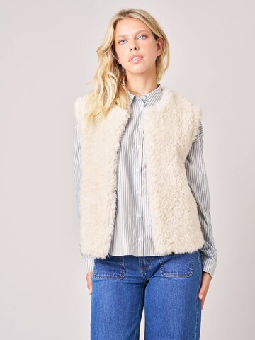 Deeluxe Übergangsjacke‌‌ in Beige