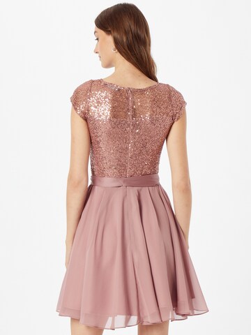 SWING Kleid in Pink