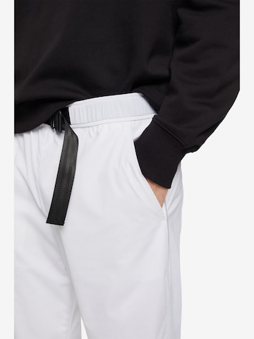 Effilé Pantalon ESPRIT en blanc