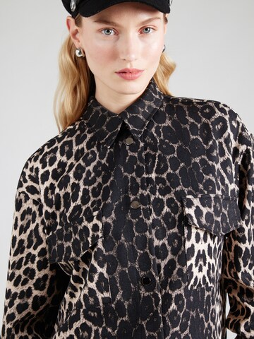 SISTERS POINT - Chaqueta de entretiempo 'NYLA' en beige