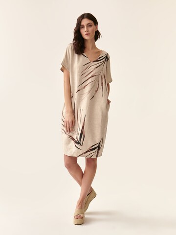 TATUUM - Vestido 'OWERTI' en beige